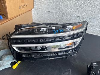 Genesis  GV 70 Lh. Headlamp Oem