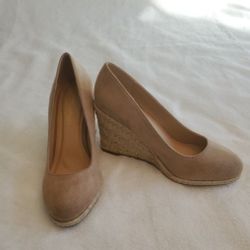 Beautiful Brand New Wedges