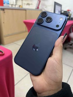 iPhone 17 Pro 256GB UNLOCKED