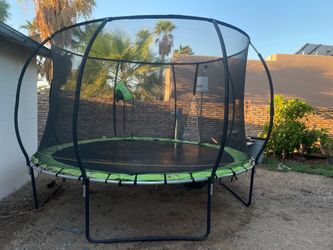 Trampoline