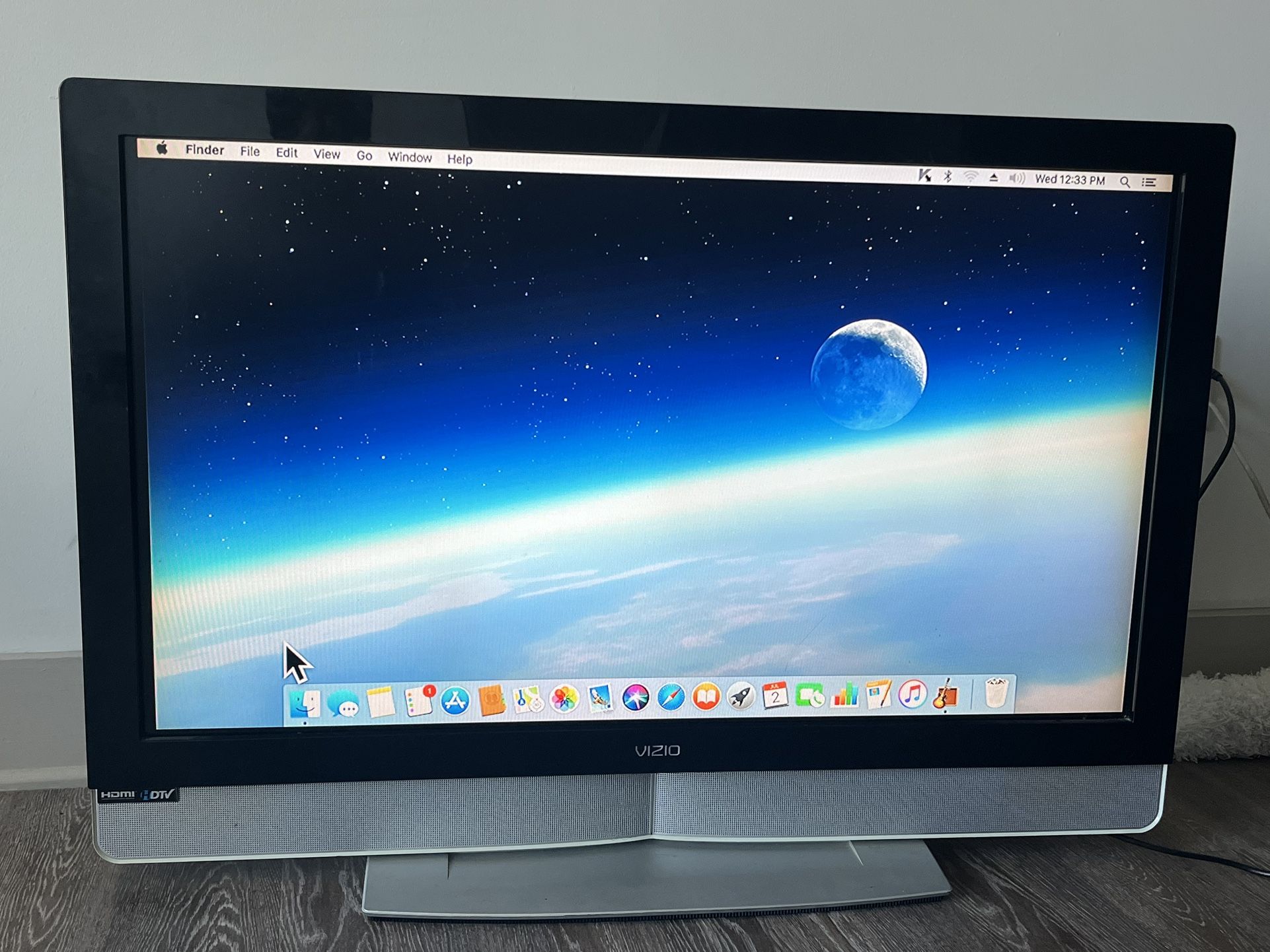 40inch Vizio TV