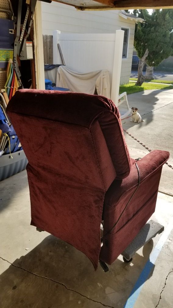 Reclining Lift Chair for Sale in San Diego, CA OfferUp