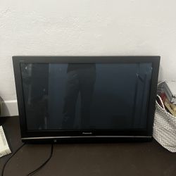 TV  Panasonic 