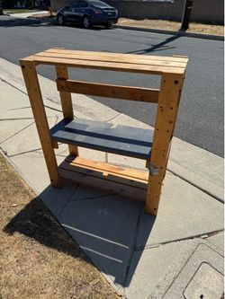 FREE WOOD SHELF