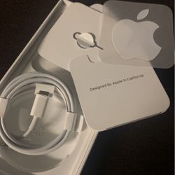 iPhone 13 Apple Charger