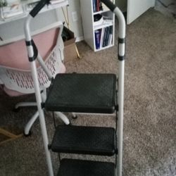 GORILLA LADDER NEW 