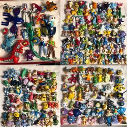 Pokémon figures Tomy plush and cards pikachu