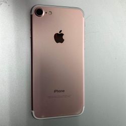 Apple iPhone 7 128gb unlocked , sold with store warranty and receipt 