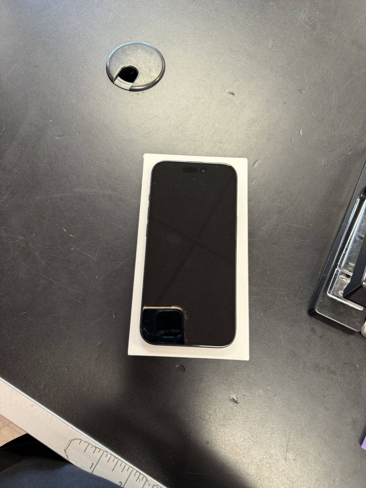 Apple iPhone 15 (Layaway Available)