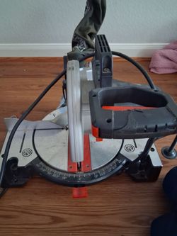 Compound Miter Saw