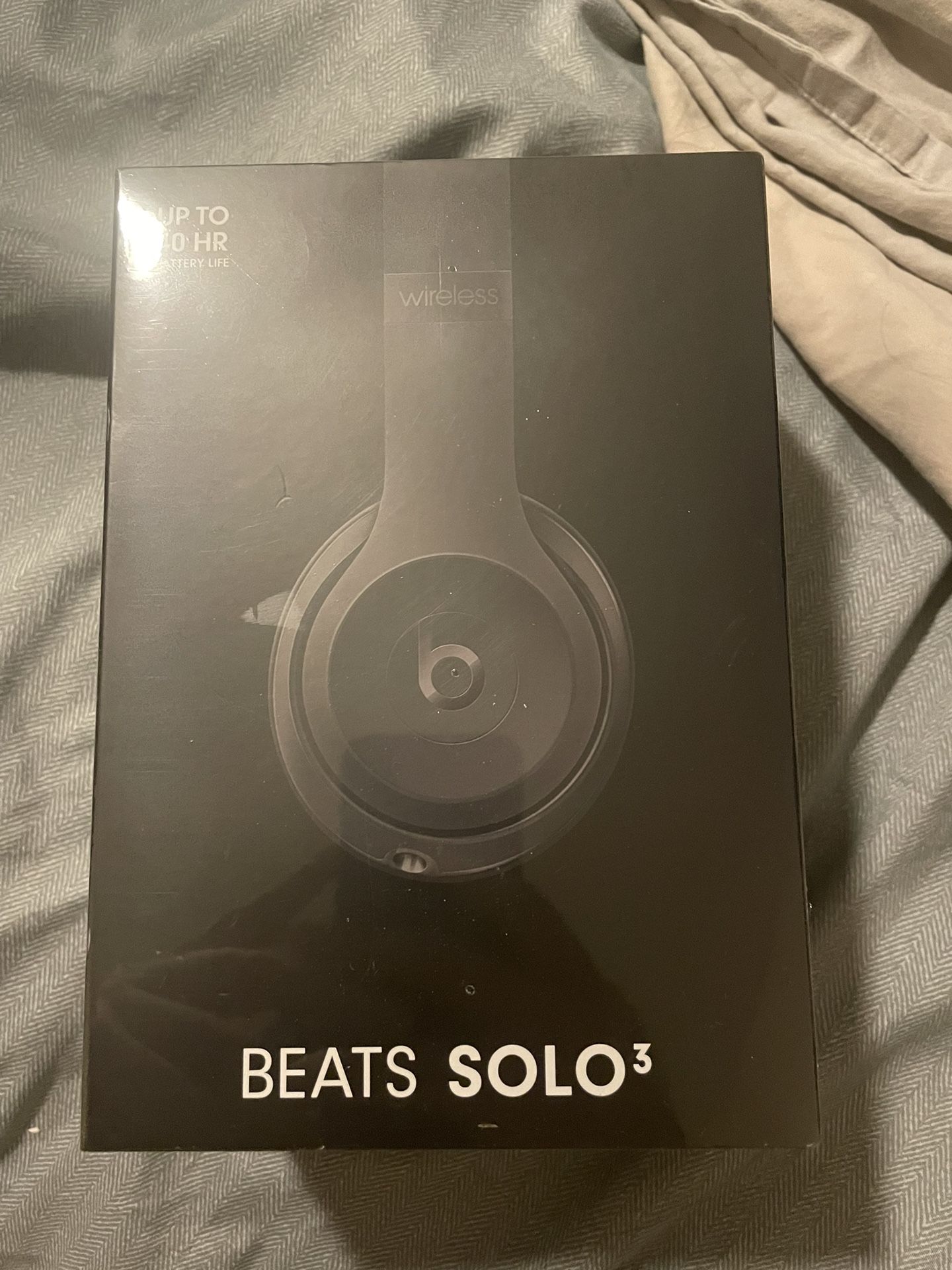Beats - Solo 3 Wireless On-Ear Headphones - Matte Black