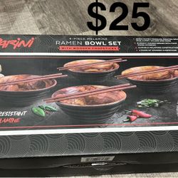 Brand New Ramen Bowl Set 4 PIECE Melamine With Wooden Chopsticks