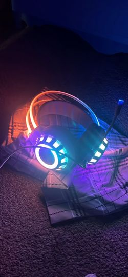 RGB headphones with Microphone