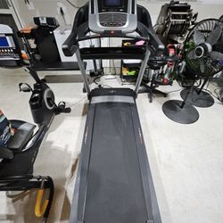 NordicTrack C990 Treadmill 