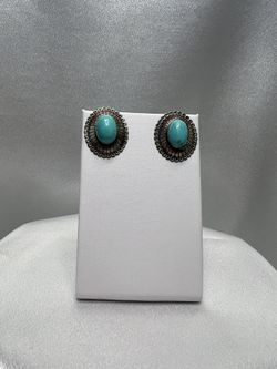 Sterling Silver Turquoise Oval Earrings 