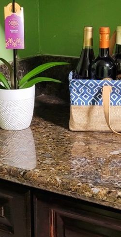 GRANITE COUNTER PIECE  $50