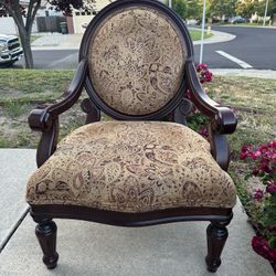 Beautiful Vintage Real Wooden Chair 