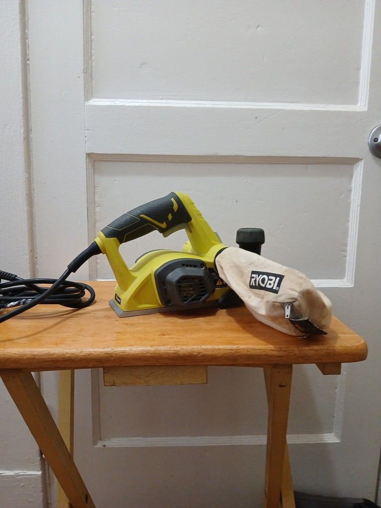 Ryobi 6 Amp Hand Planer