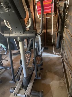 Elliptical Cross Trainer Machine