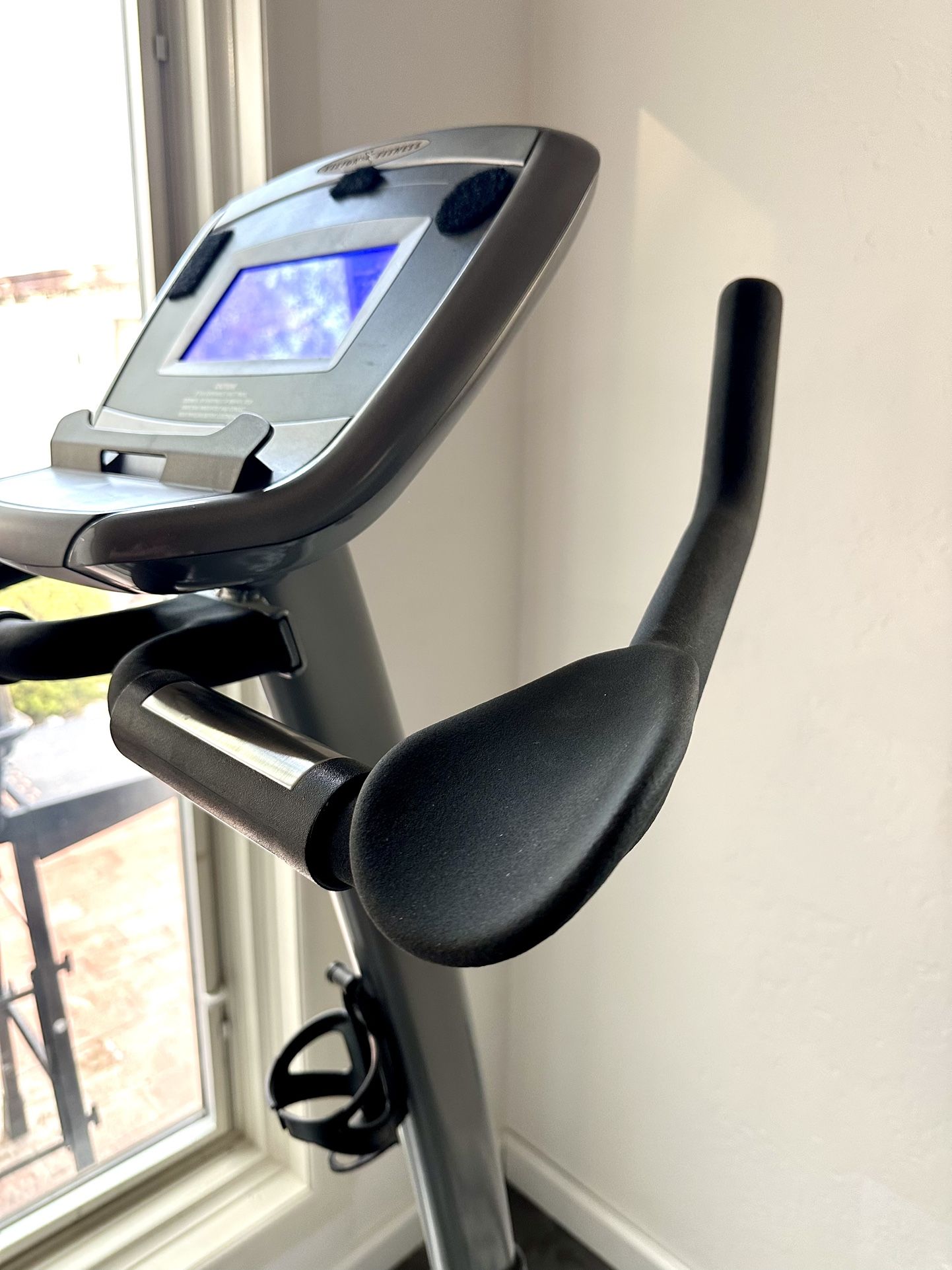 REDUCED!! Vision Fitness E3200 Upright Cycle - Main Image