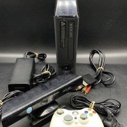 Xbox 360  Slim WITH ACCOUNTS WORKING NO PROBLEMS