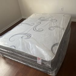 Full mattress with box spring (2pc set - new) 
