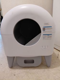 Cat litter box