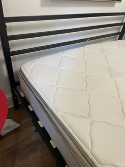 Metal queen bed frame