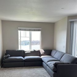 Sectional Sofa 
