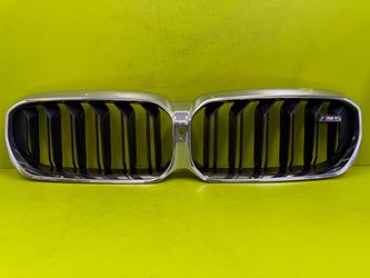2020 2021 BMW M5 G90 Main Kidney Grille OEM