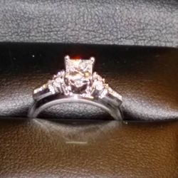 Women’s Princess Diamond Cut Ring