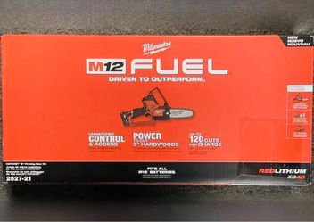 New Milwaukee M12 FUEL 12V 6 in. HATCHET Pruning Saw Kit,Battery and Charger.$200