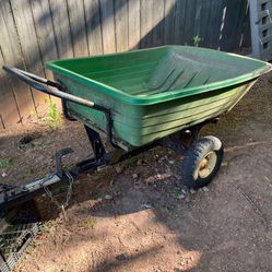 John Deere dump cart