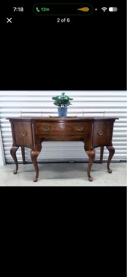 Vintage beautiful thomasville brass gallery Banded Top Light Walnut Sideboard