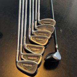FULL SET OF CLUBS BEGINNERS