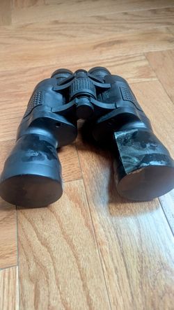 Binoculars Brookstone 