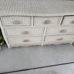 Wicker Dresser And Nightstand 