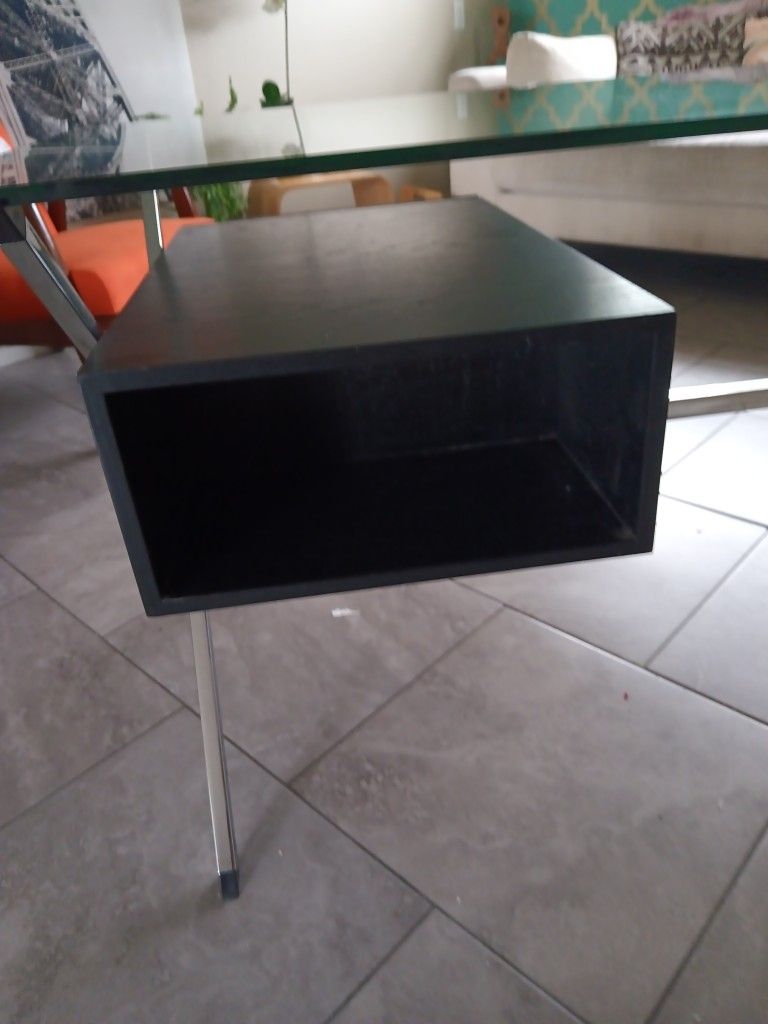 Knoll Table Desk Glass top Two Sided Office equipment & Supplies