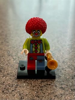 LEGO Minifigure Series 1 Circus Clown (8683) – Excellent Condition with Horn Accessory