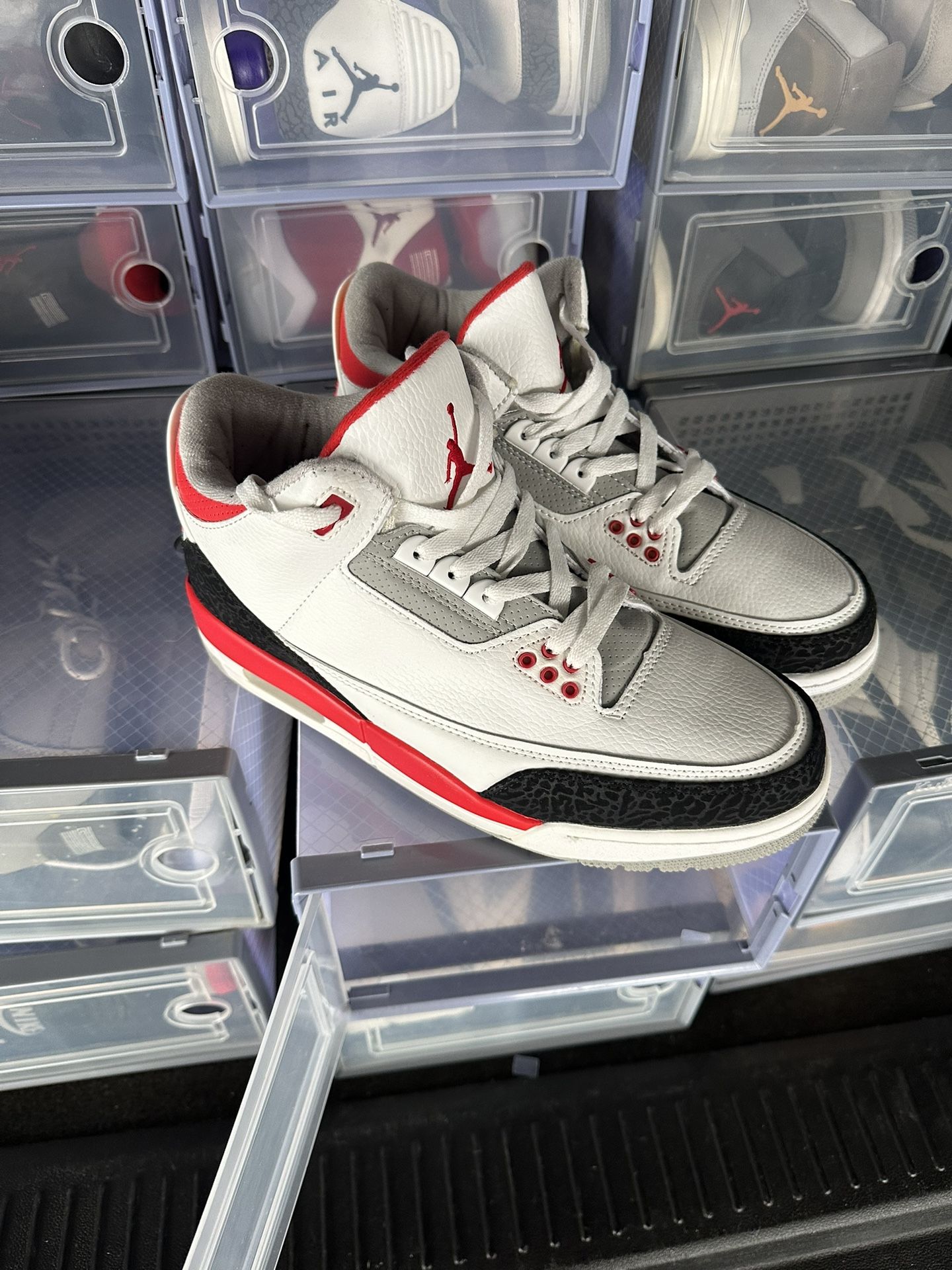 Jordan 3 Retro Cardinal Red