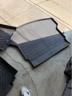 All weather floor mats for 2012 Honda CRV