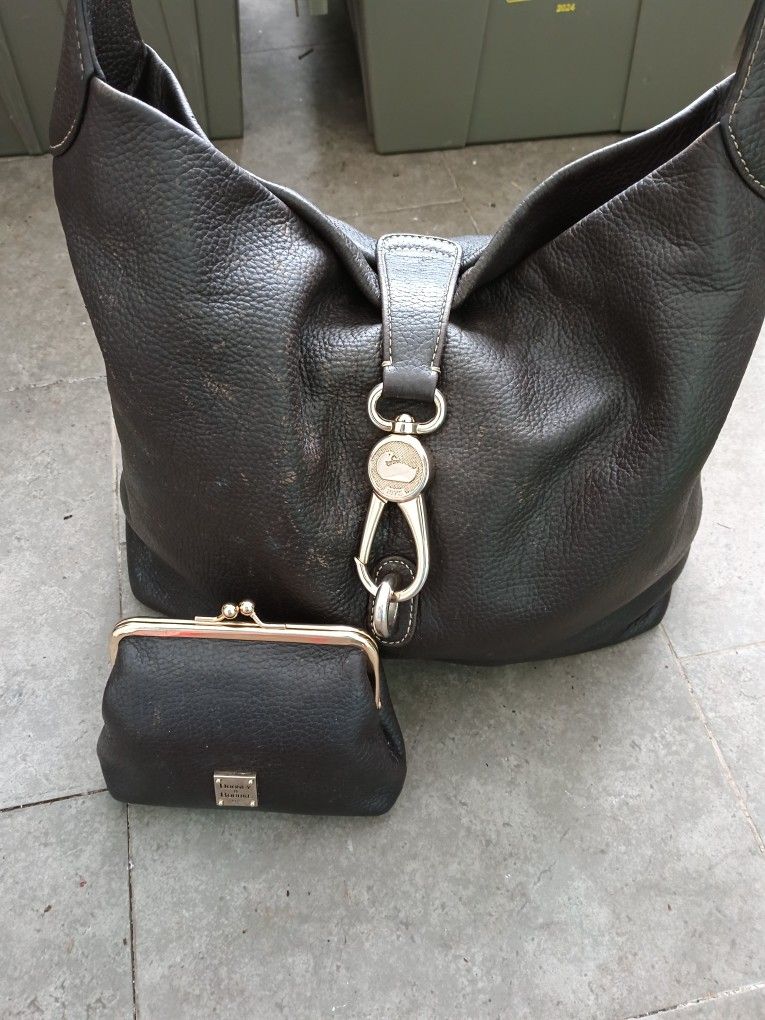 Dooney And Bourke Purse And Wallet