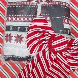 Fabletics - NEW Cozy Fleece Hooded Onesie  XL, 2X