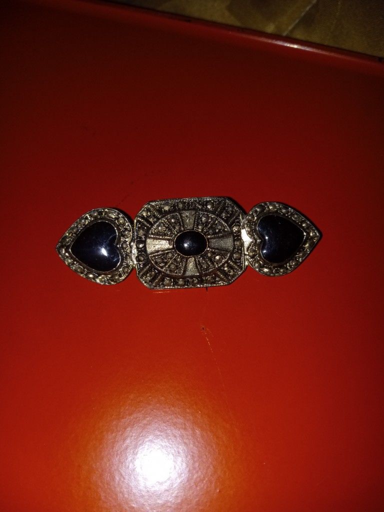 Vintage Brooch Black Onyx