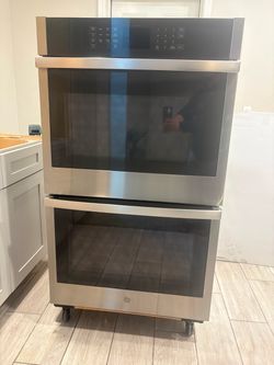 GE Profile double oven 30 inch perfect and good condition free delivery to your garage
