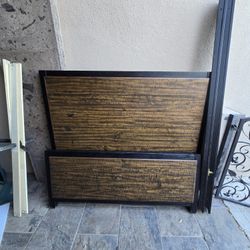 Queen Bed Headrest/Footboard W/ Frame