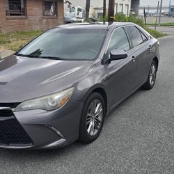 2015 Toyota Camry Se 