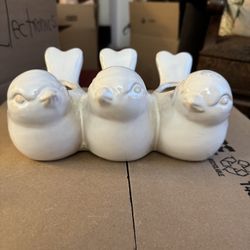 Vintage Ceramic Bird Planter Trio – Decorative Garden or Home Accent”
