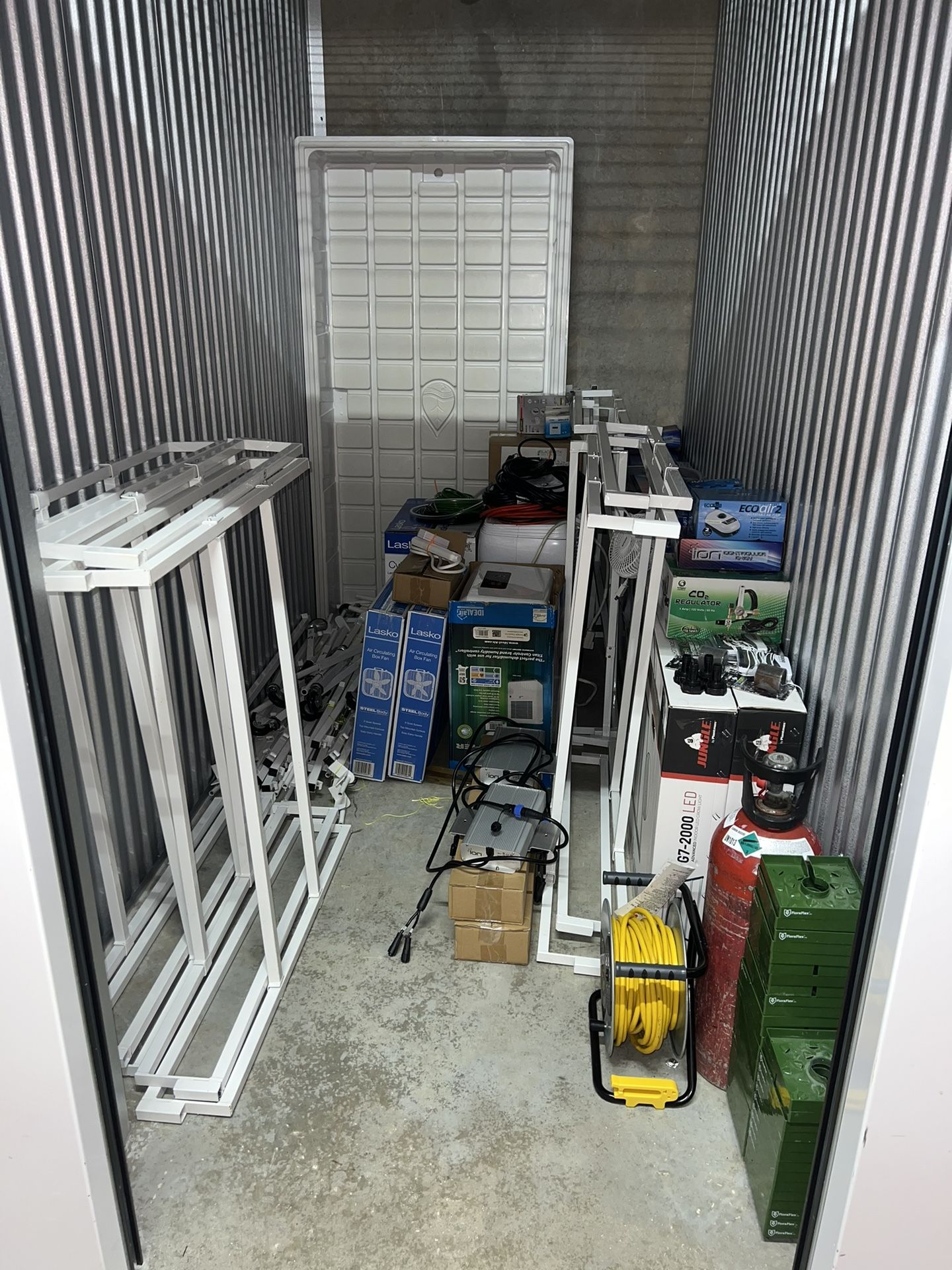 Complete indoor grow Setup