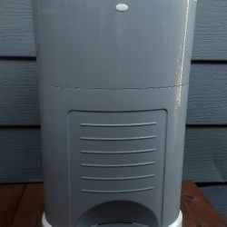 Diapers Pail (YES IT'S AVAILABLE) 